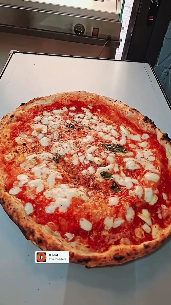 Pizzeria Tonino Di Nocerino Teresa_San Giovanni a Teduccio_slider_image_2