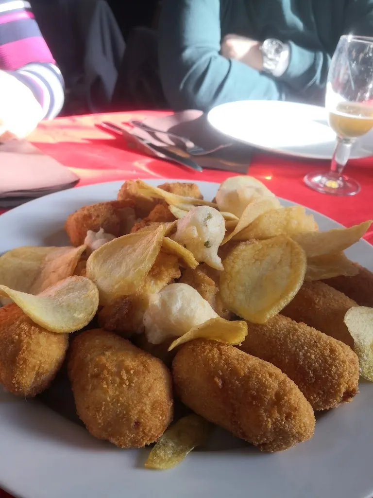 Cesare Ristorante Pizzeria_San Giovanni a Teduccio_slider_image_3