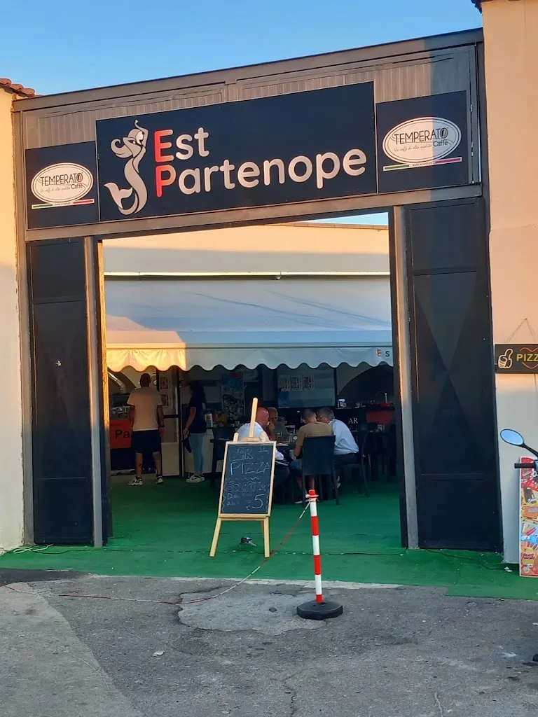 Ristorante Pizzeria Zio Pacifico restaurant in San Giovanni a Teduccio