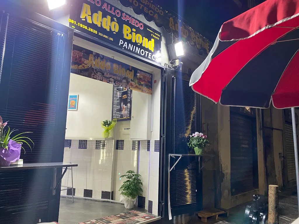 Paninoteca Add' o' Biond_San Giovanni a Teduccio_slider_image_1