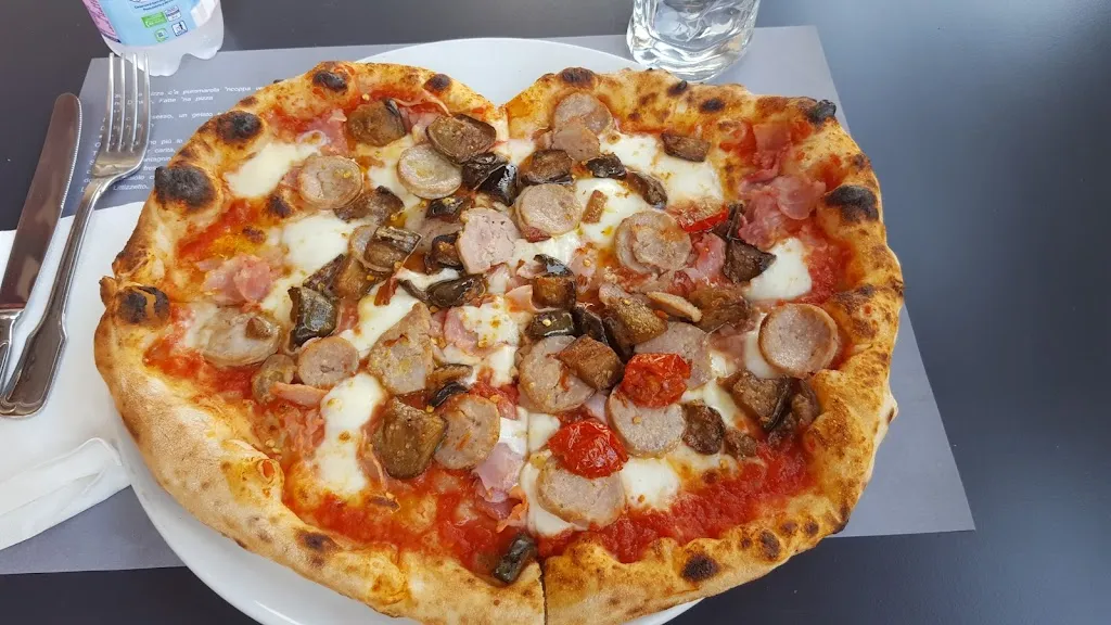 Menu_Friggitoria Roberto Salvo_San Giovanni a Teduccio_image_4