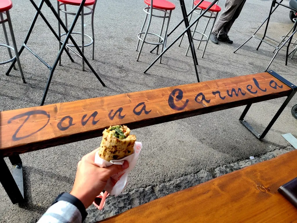 aaron k_Donna Carmela_San Giovanni a Teduccio_recensione