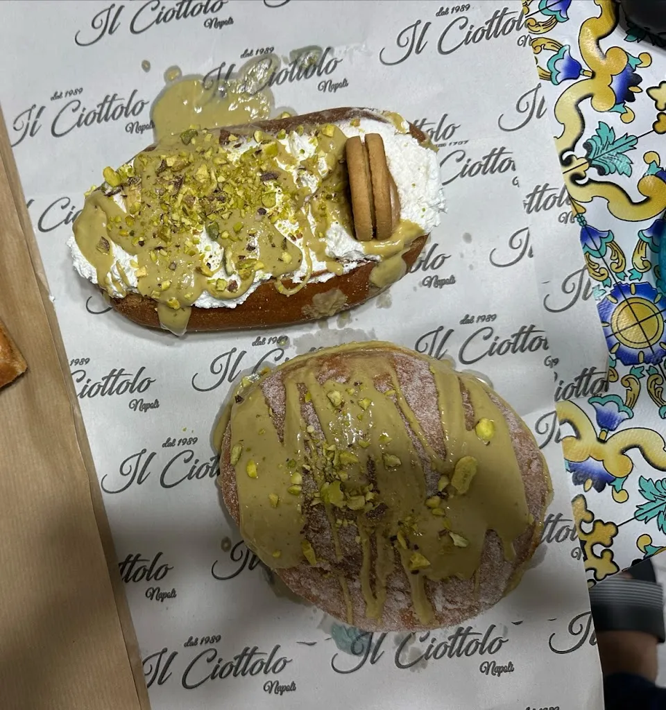 Mina Amir_Il Ciottolo_San Giovanni a Teduccio_recensione