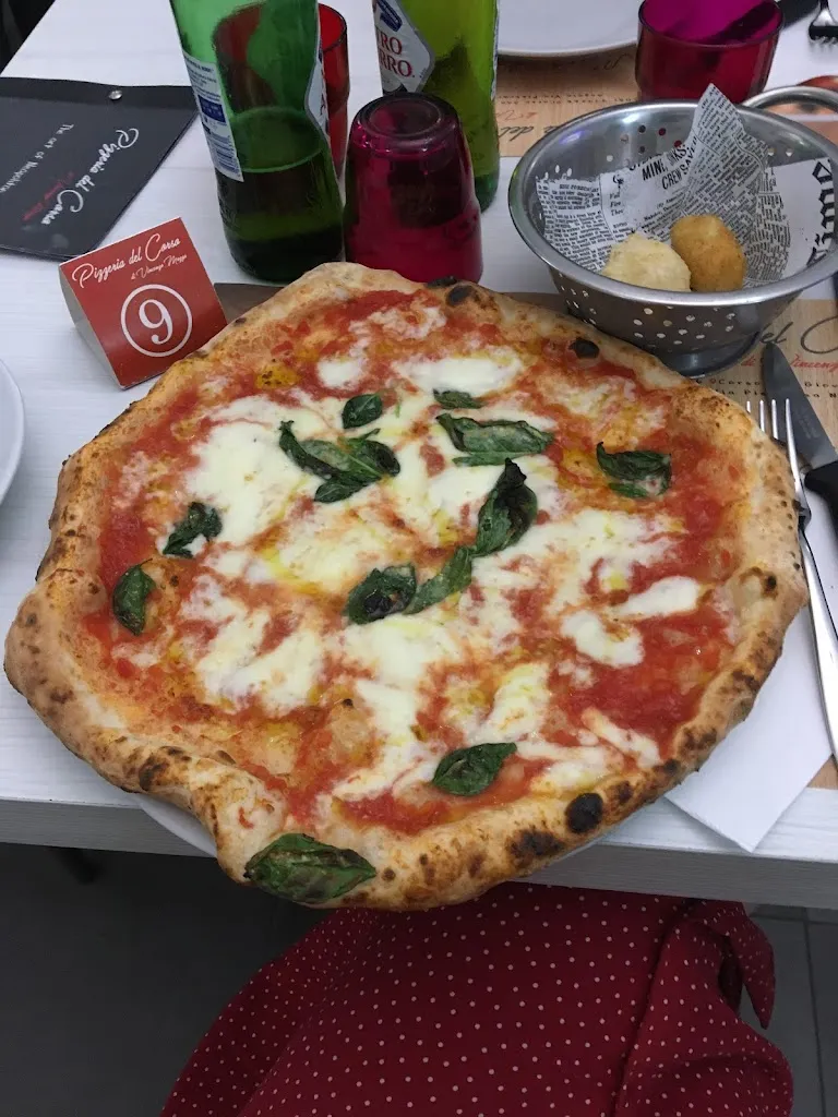 Annie Brik_Pizzeria del Corso_San Giovanni a Teduccio_review