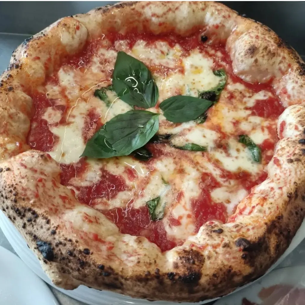 Castello Showbiz_San Giovanni a Teduccio_slider_image_3