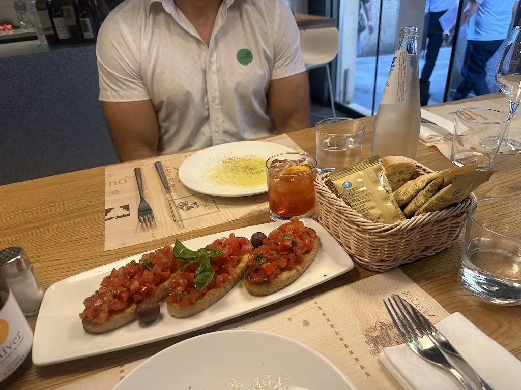 Channing Blue_Ristorante Centrale Pizzeria_San Marco_review