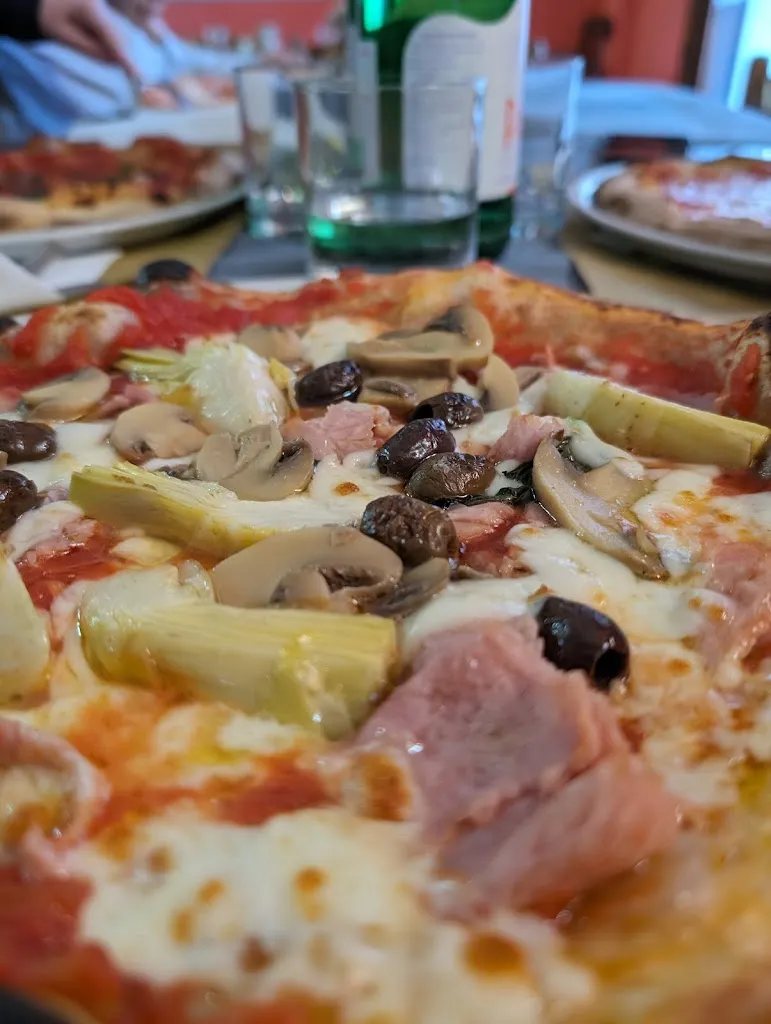 Ristorante Pizzeria Apollo_San Michele di Serino_slider_image_2