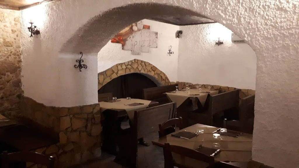 Pizzeria Da Vincenzo restaurant in San Michele di Serino