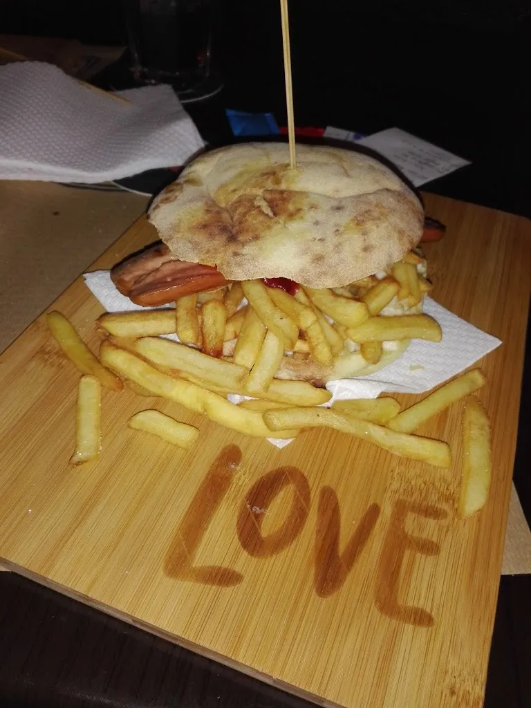 Angela Zeoli_Mr. Murphy Brewery_San Nicola Manfredi_review