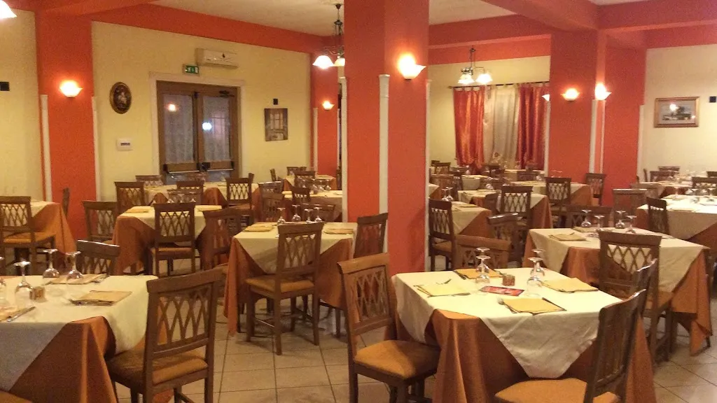 La Regina Ristorante Pizzeria restaurant in San Paolo Bel Sito