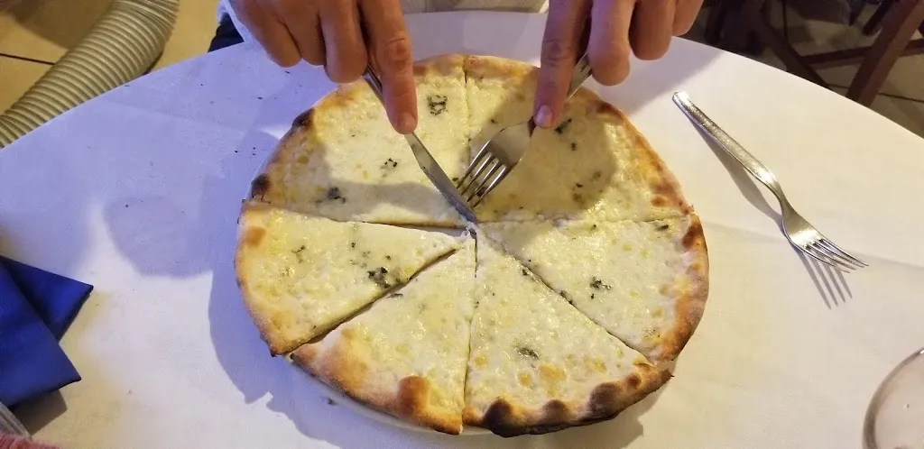 Leah Schunk_Ristorante Bar Crocus_Navelli_review