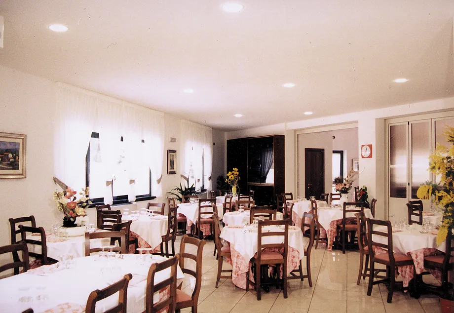 Ristorante Bar Crocus_Navelli_slider_image_1