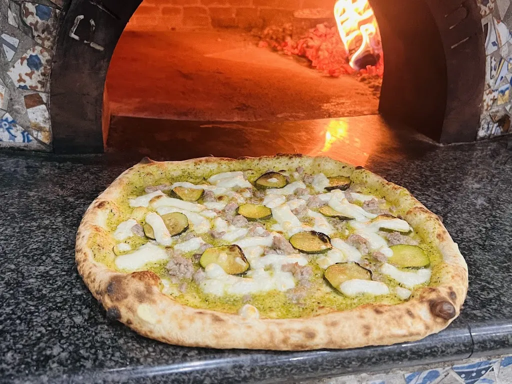 La Tana della Pizza_San Paolo Bel Sito_slider_image_2