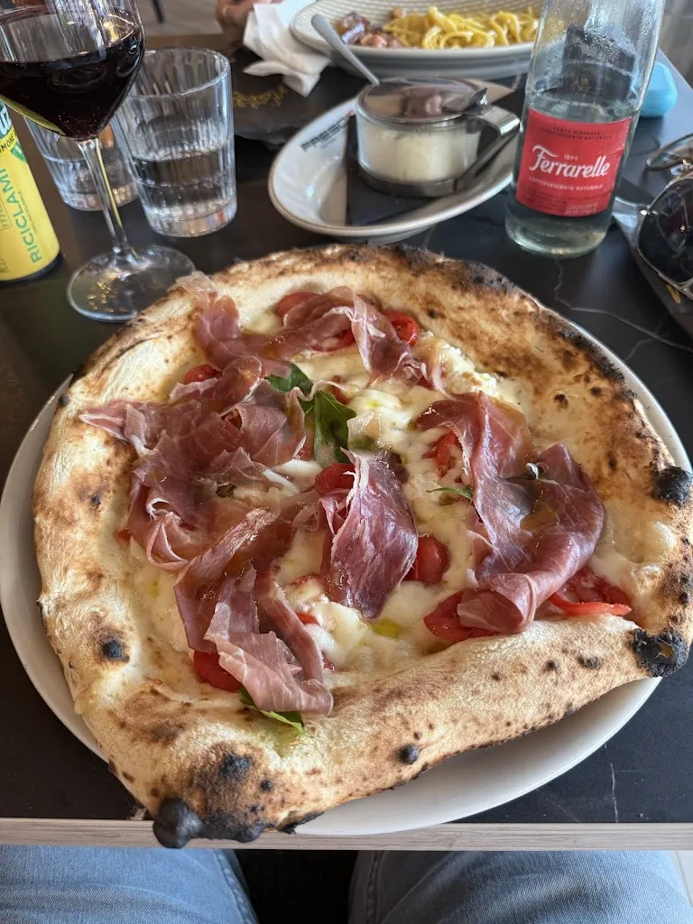 Anton Zajac_Fresco Trattoria Pizzeria Espresso Capodichino_San Pietro a Patierno_review