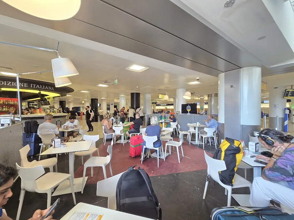 Tradizione Italiana Cocktail Bar_San Pietro a Patierno_slider_image_3