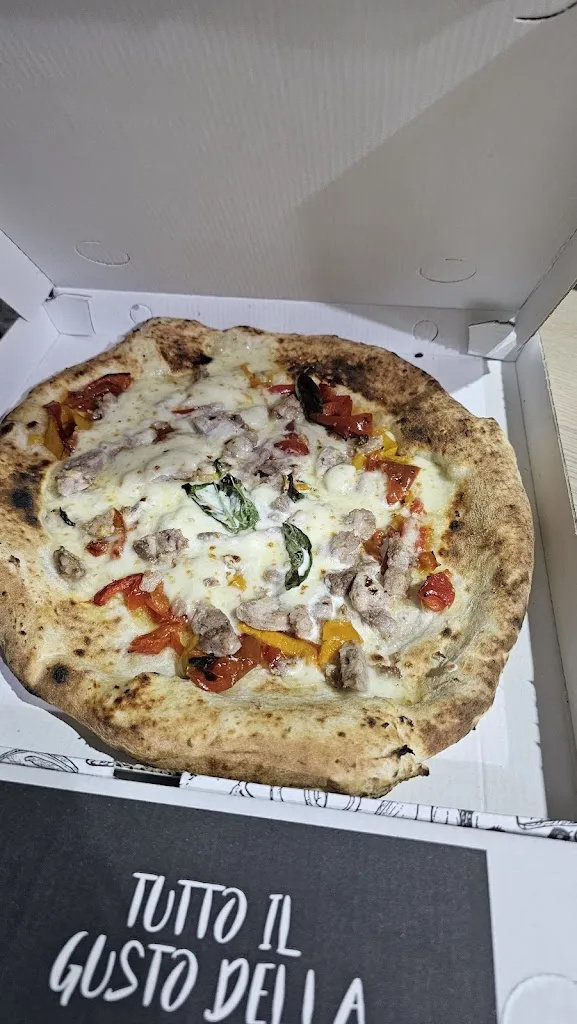 Kasia Jagoda_Pizzeria Il Massimo della Pizza_San Pietro a Patierno_review
