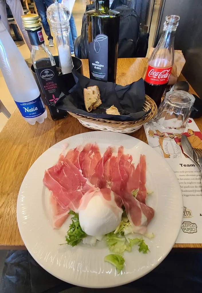 Chris Sparks_Fratelli La Bufala_San Pietro a Patierno_review