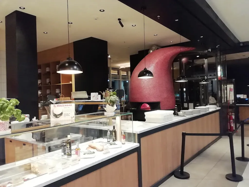 Fratelli La Bufala restaurant in San Pietro a Patierno