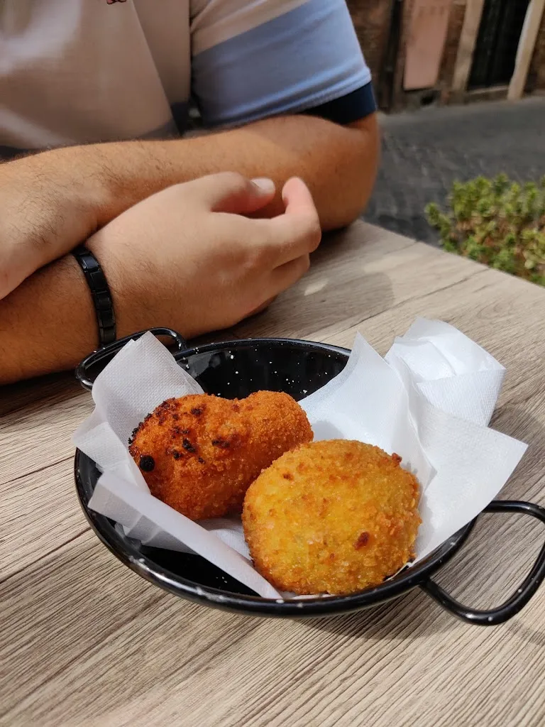 Menu_Scialla The Original Street Food_San Pietro_immagine_6