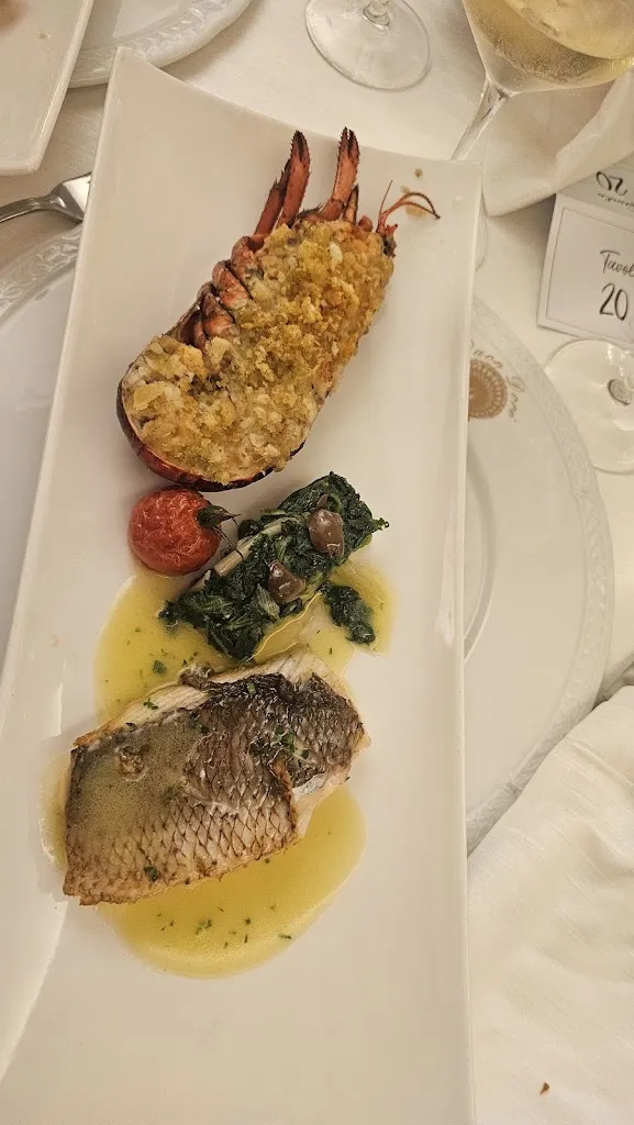 Paon Dore' Due restaurant in San Pietro al Tanagro