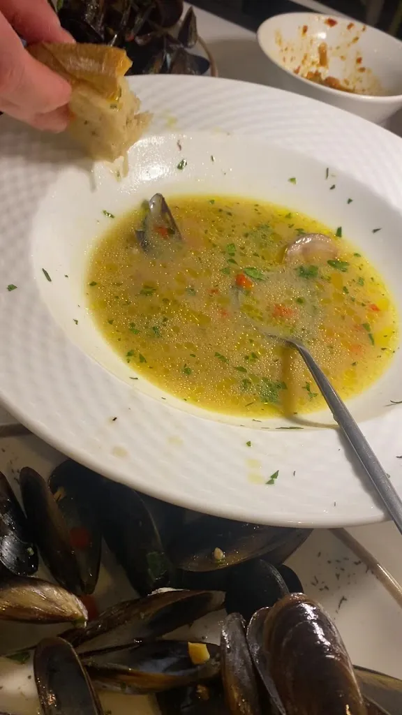 Giulio Tolli_Il Mare di Falù_Montesilvano Marina_review