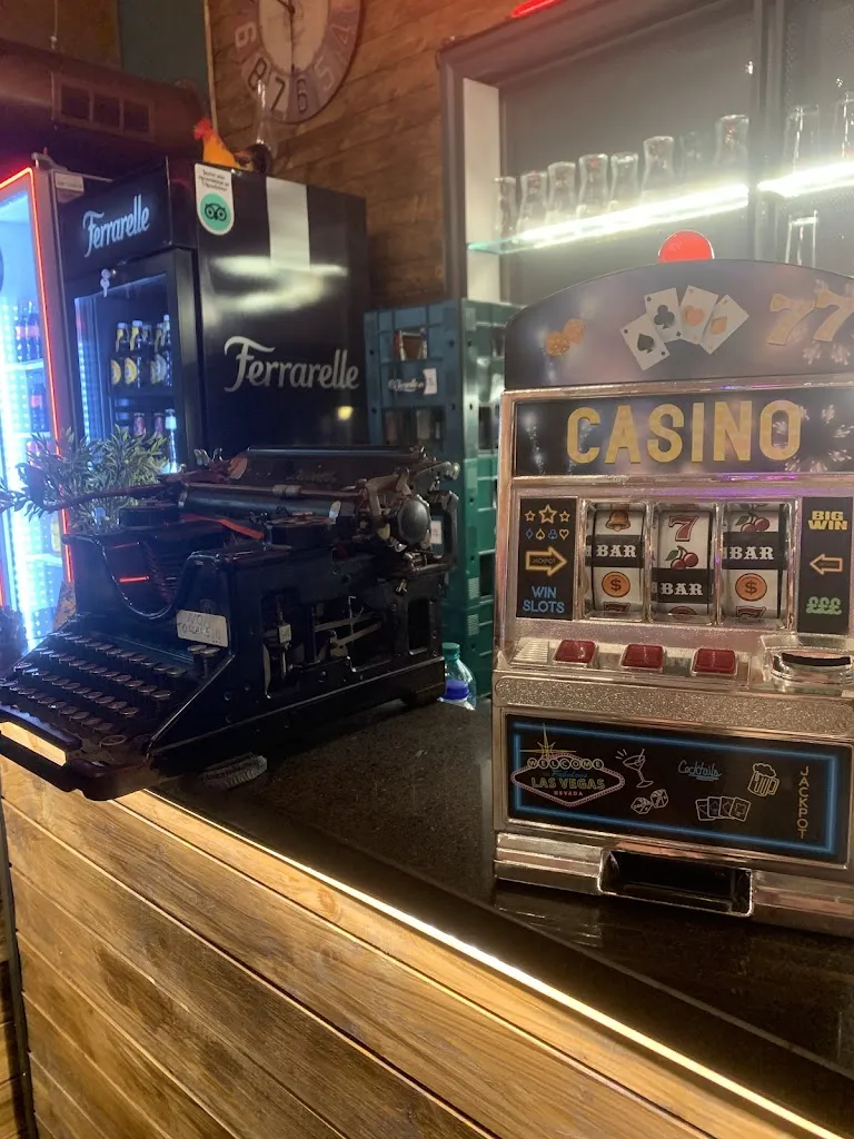 Around The world_Il Galletto - Chicken ‘n’ burgers_San Nicola la Strada_review