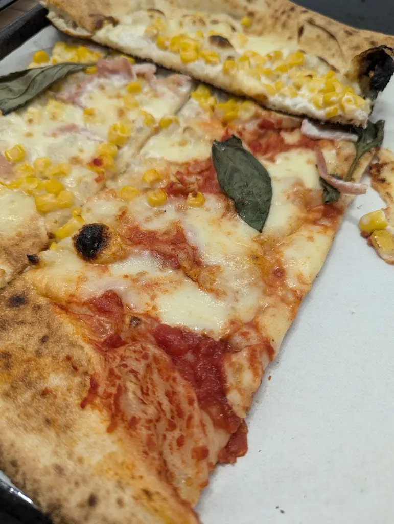 Nicoletta Bi_Pizzeria Donna Carme'_San Nicola la Strada_review