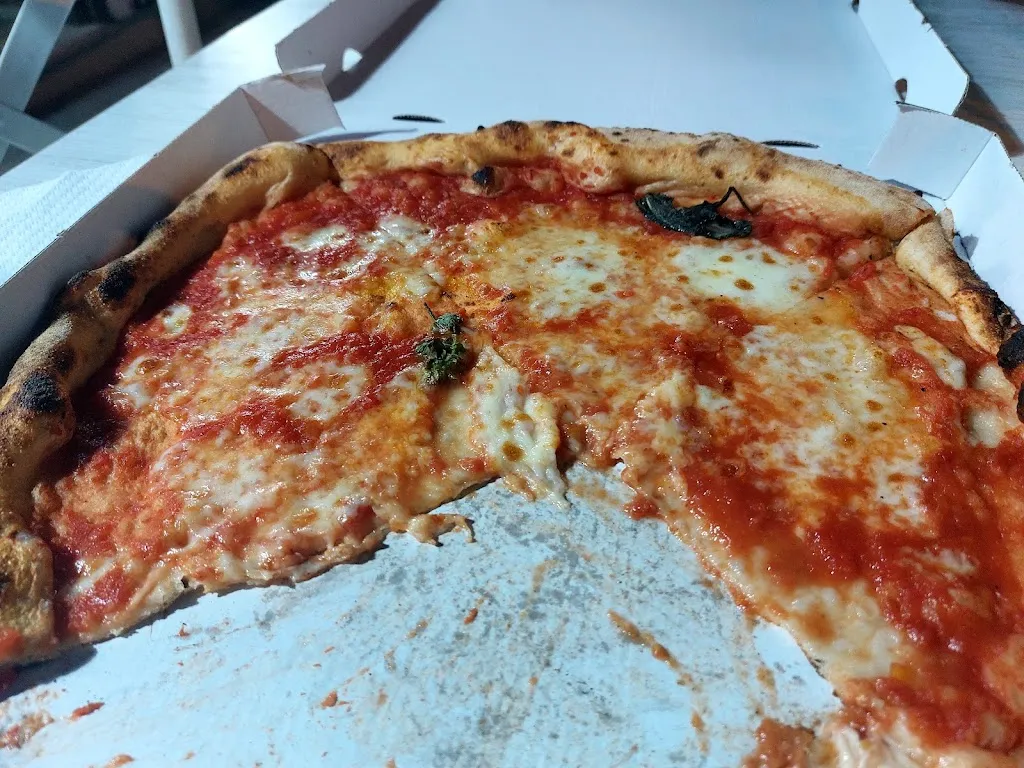 Noella Grazia Enea_Pizzeria Donna Carme'_San Nicola la Strada_review