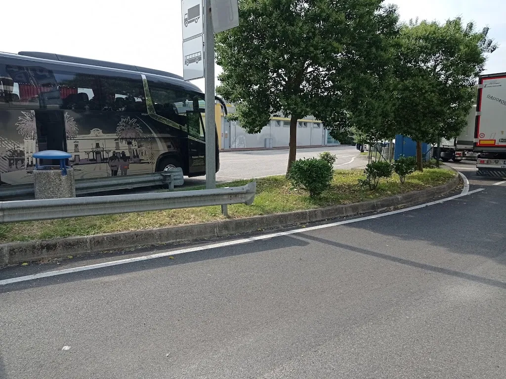 Paolo Localguide_Area Servizio San Nicola Ovest_San Nicola la Strada_review