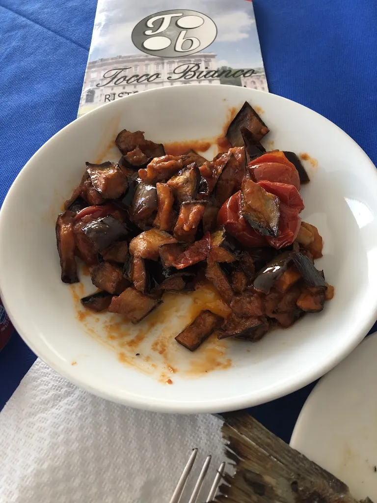 YAHYA SALIH_Tocco Bianco Ristorante & Pizzeria_San Nicola la Strada_review