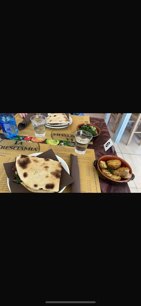 emma muse_Epoca - Ristorante Pucceria Aperitivo_Montesilvano Marina_review