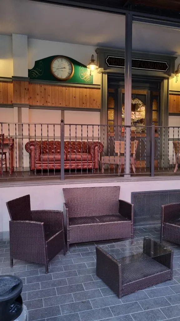 Alessandro D'Andrea_John's Fort Pub Pizzeria Steakhouse_San Vitaliano_review