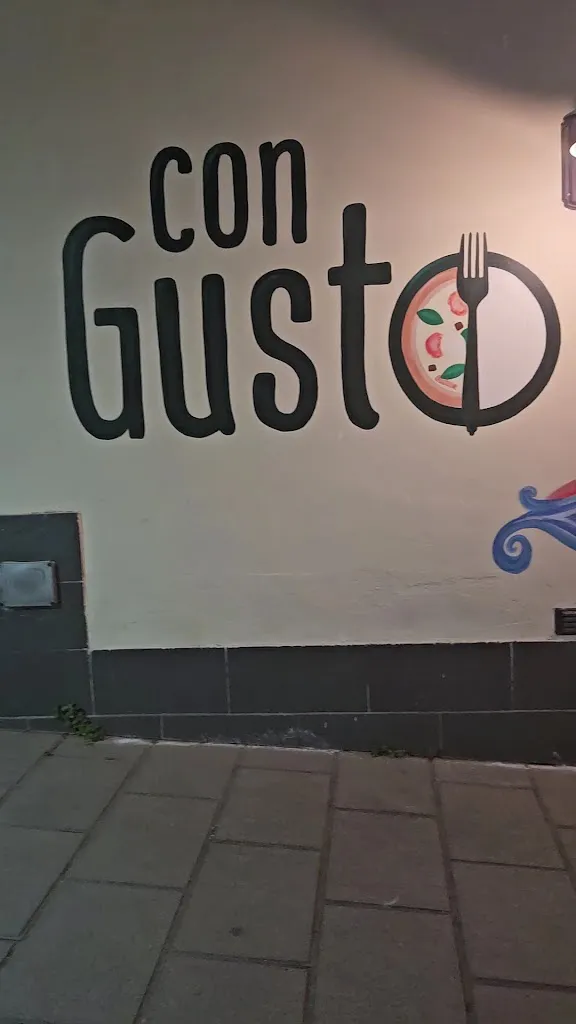 Lee Churm_Maggie La Capricciosa_San Vitaliano_review