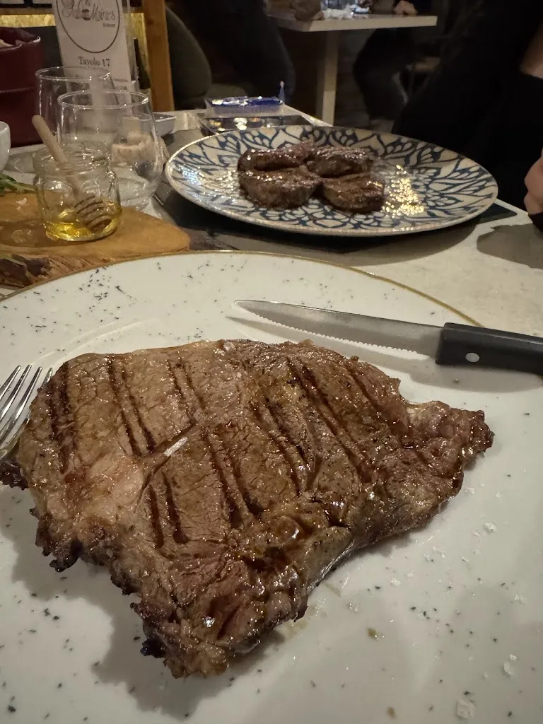 Manu Ercolano_Les Moines Bistrot_San Valentino Torio_recensione