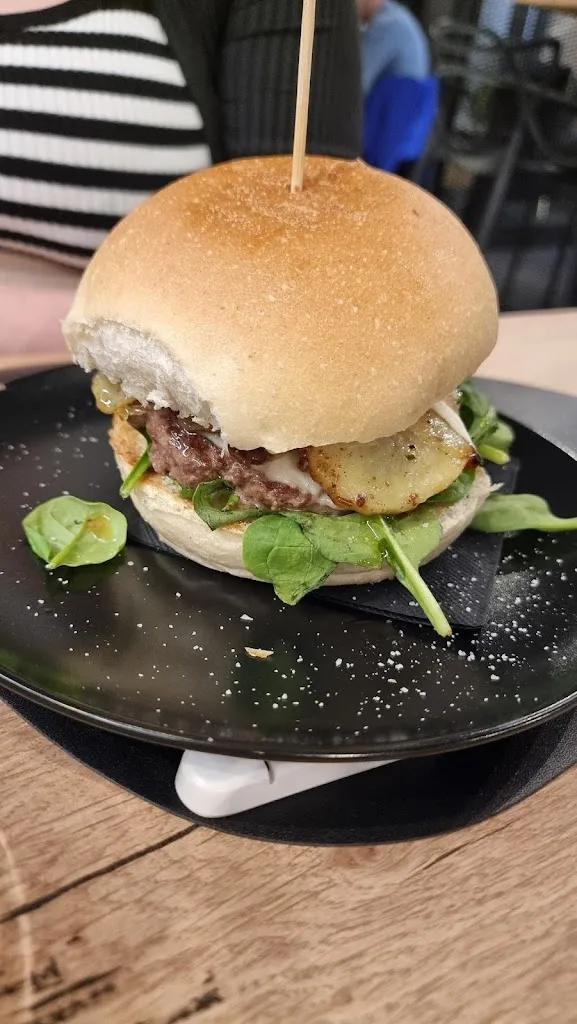 Menu_ReBeef_San Valentino Torio_immagine_6