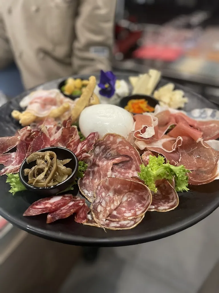 Menu_ReBeef_San Valentino Torio_immagine_8