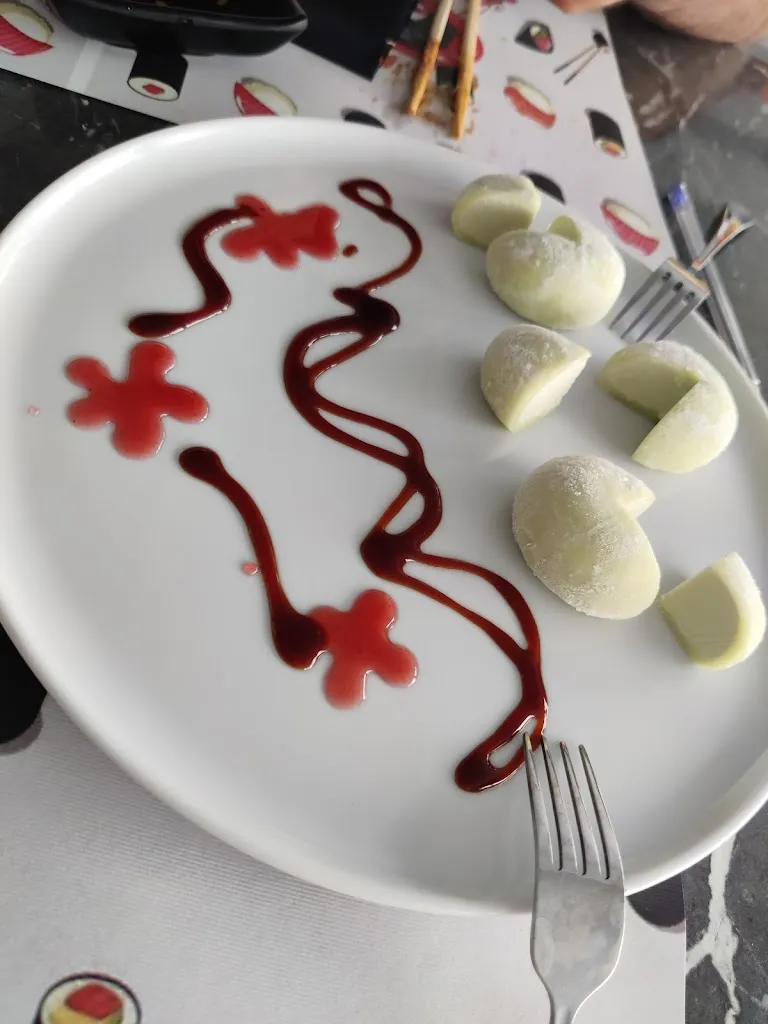 Sabato Celentano_Lucky Sushi_San Valentino Torio_review