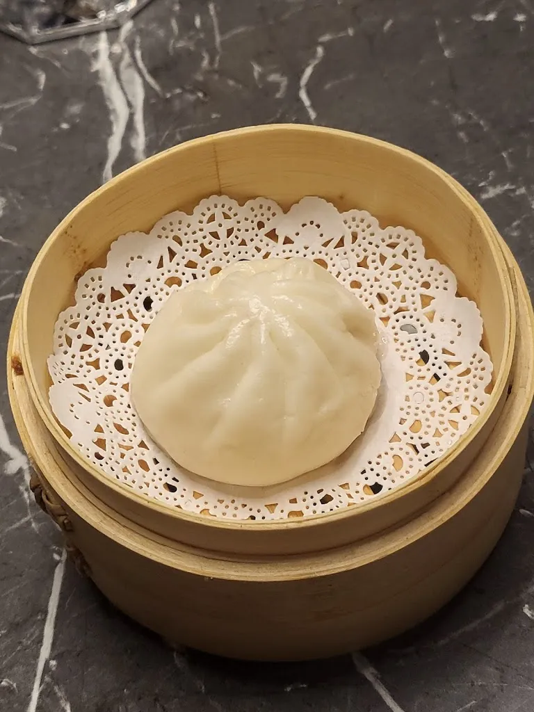 Lucky Sushi_San Valentino Torio_slider_image_3