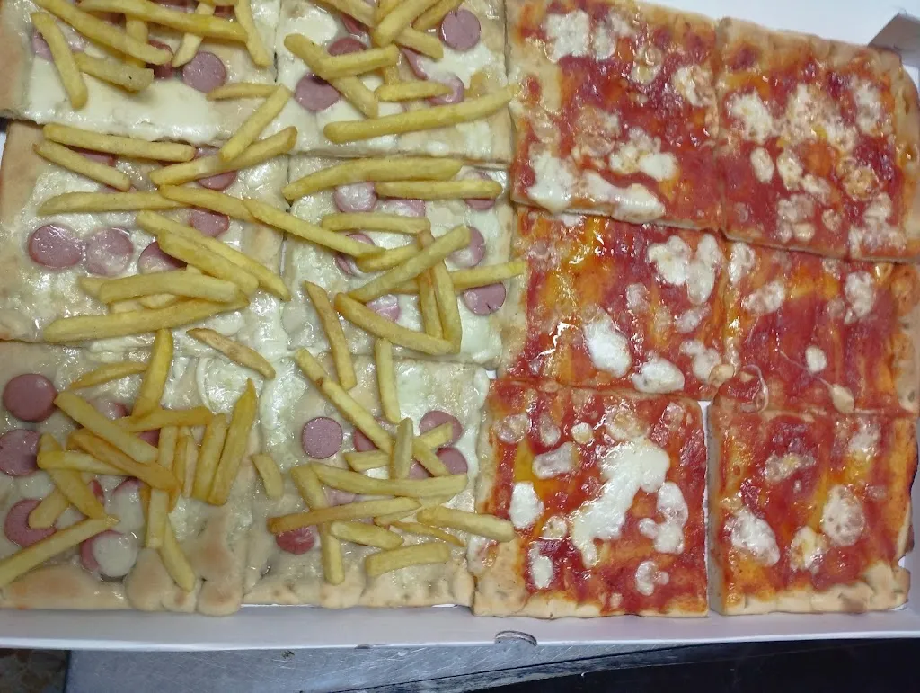 La Messicana - Pizzeria Paninoteca Rosticceria restaurant in San Valentino Torio