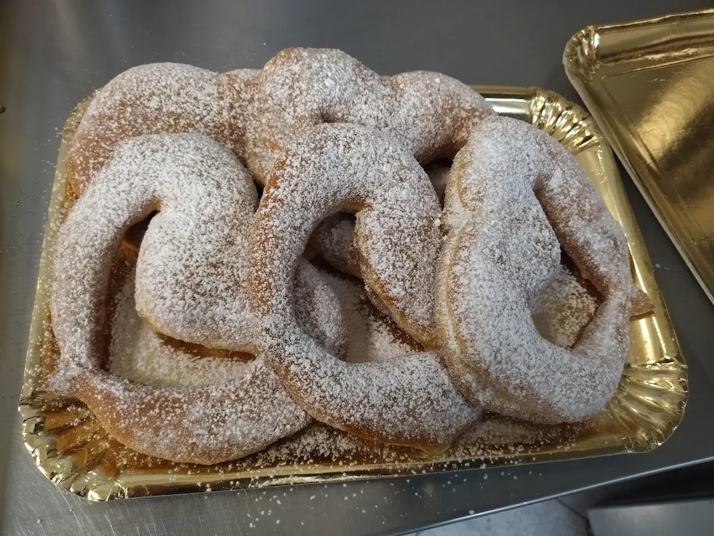 Il boss delle graffe restaurant in San Valentino Torio