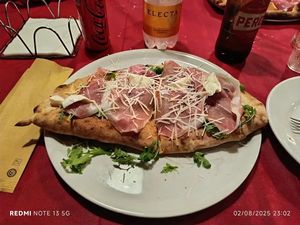 Pizzeria Siesta_San Valentino Torio_slider_image_2