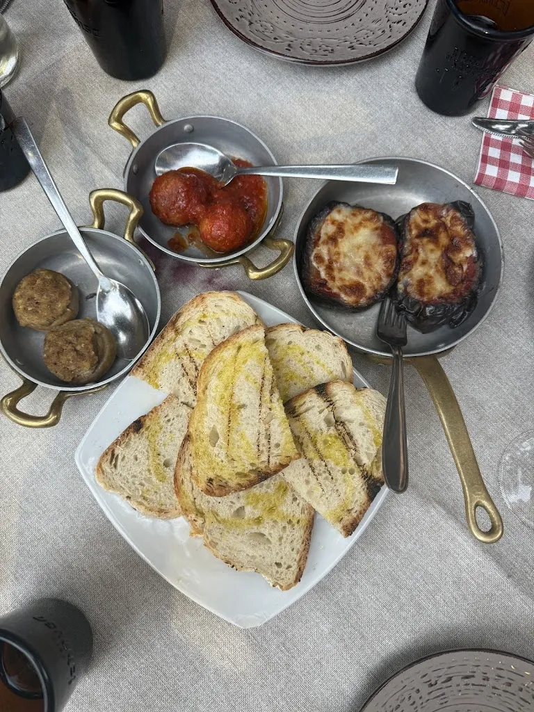 Antoinette P_Vinarrosto Osteria Abruzzese, Brace Arrosticini_Montesilvano Marina_review