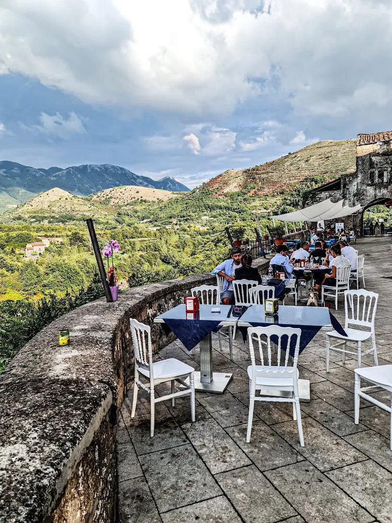 Piazzetta Torricella_Sant'Agata de'Goti_slider_image_1