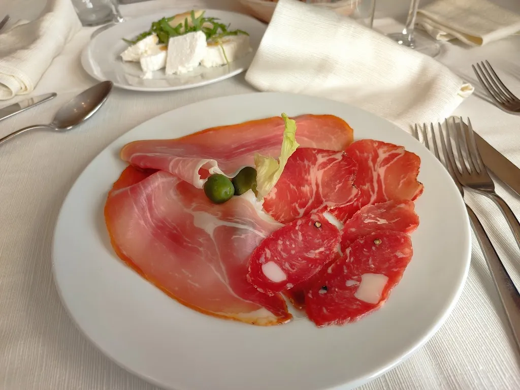 Antonio Cucca_La Collina dei Goti Agriturismo_Sant'Agata de'Goti_review