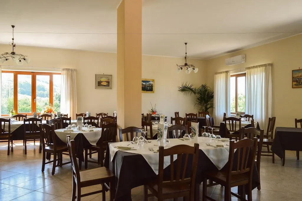 La Collina dei Goti Agriturismo restaurant in Sant'Agata de'Goti