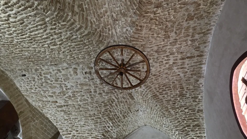 Nico Nitti_Artus - Castle Burger_Sant'Agata de'Goti_review