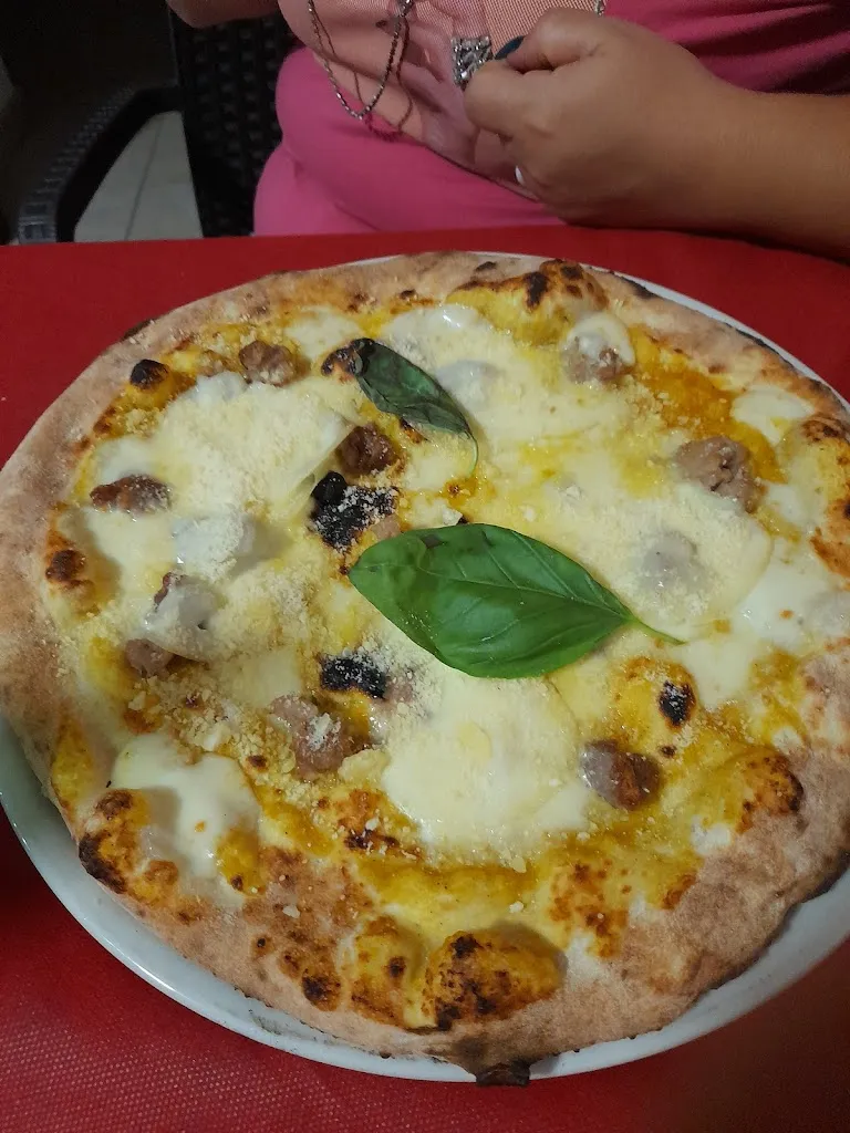 Menu_Pizzeria Donguidos_Sant'Agata de'Goti_immagine_7