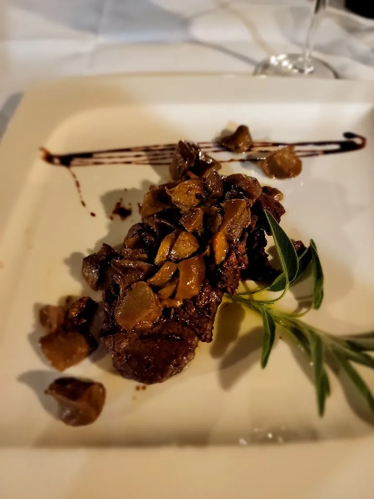 Dr. Jason Schwietz_La Veduta - Ristorante ed Eventi_Sant'Angelo All'Esca_review