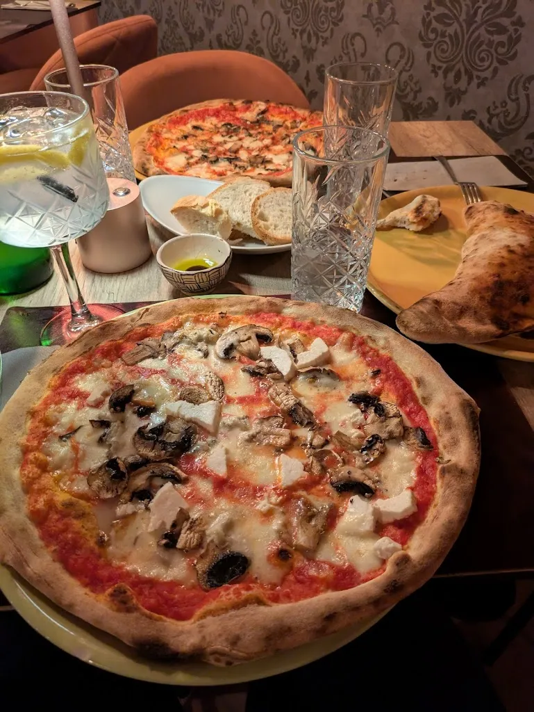 Jed Reiff_Vintage Ristorante Pizzeria WineBar_Sant'Elena Irpina_review