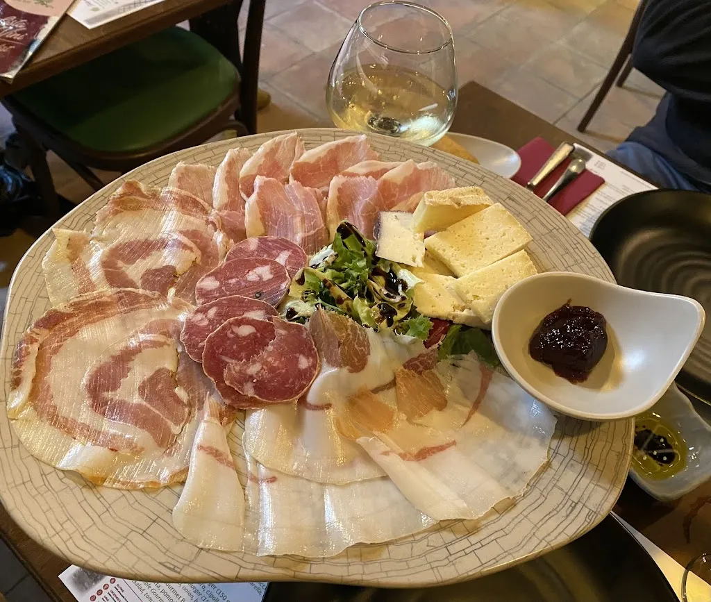 Teri Pace_Vintage Ristorante Pizzeria WineBar_Sant'Elena Irpina_review